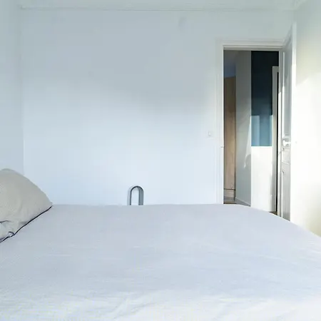 Hostnfly - Splendid Bright Apt, Spacious In Ternes 巴黎